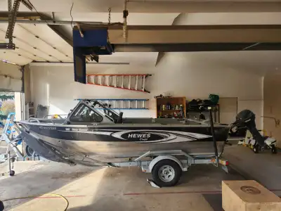 2019 Hewescraft 180 River Runner. 18 foot 230 HP Rotax engine. 78 hrs of use. Well maintained and li...
