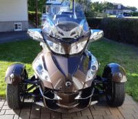Moto Can-Am Spyder RT Limited