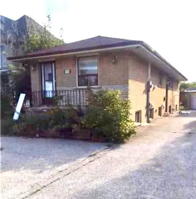 Full House Available in Mississauga