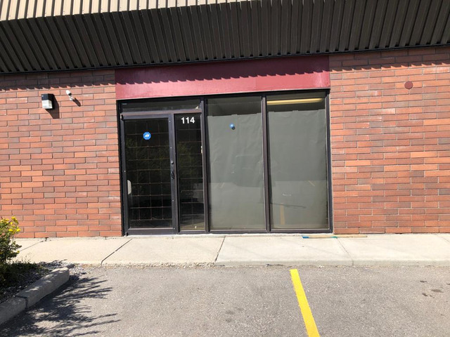1400 sqft Warehouse bay for lease in Commercial & Office Space for Rent in Calgary - Image 2