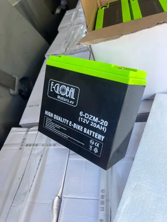 Electric Bike Battery! Emmo/Daymak/Green Moto. Scooters 12v 20ah in eBike in Mississauga / Peel Region - Image 2