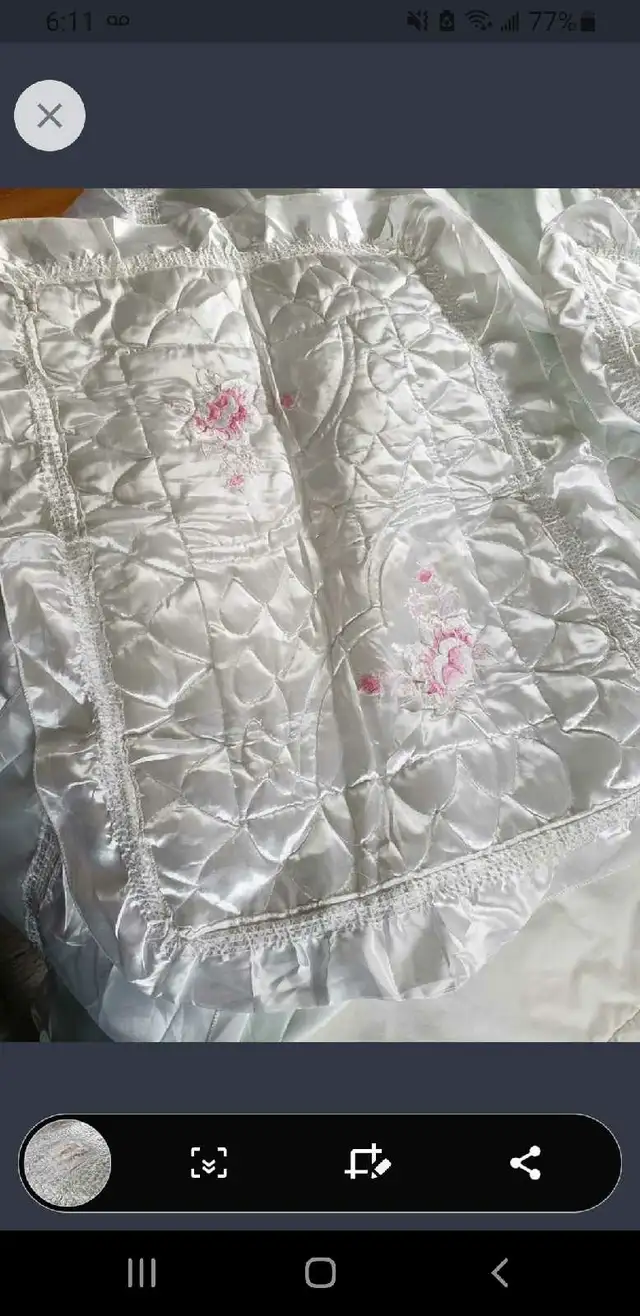 Decorative Bed Spread/Shams in Bedding in Ottawa - Image 3