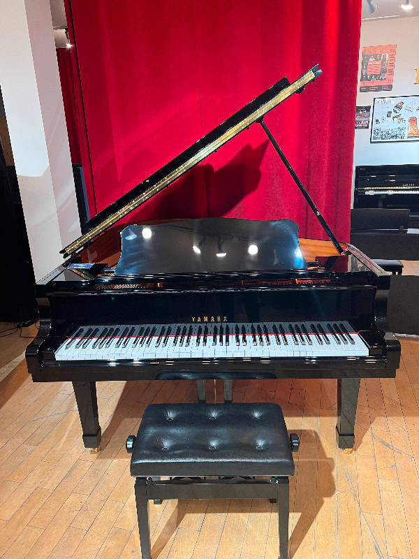 Piano à queue Yamaha C2L (2005) - Piano Vertu dans Pianos et claviers  à Ville de Montréal