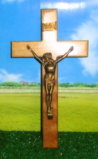 Crucifix / Neuf