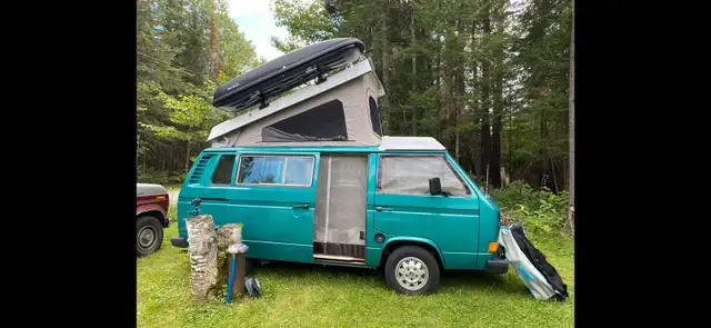 «&nbsp;EN ATTENTE&nbsp;» Superbe Westfalia 1980 air cooled in RVs & Motorhomes in Gatineau - Image 7