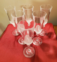 Vintage Tulip Frosted Crystal Champagne Glasses.