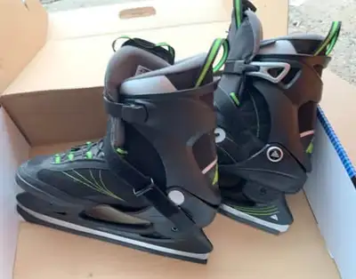 Patins à glace / homme (taille 12), View more