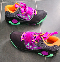 Espadrilles / chaussures Kevin Durant - Trey 5 X
