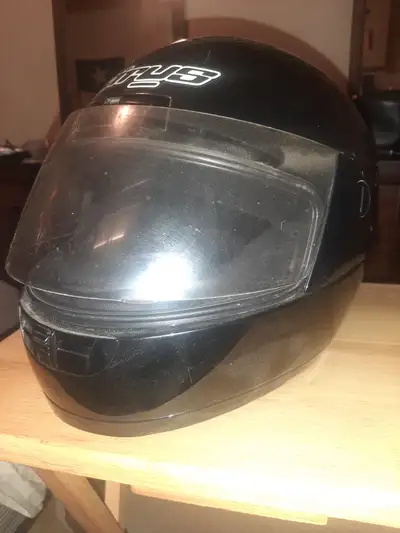 Cirus DOT Full Face Helmet Size Medium Forehead Vent and Face Vent Never Dropped