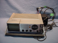 Vintage Sony Tv-411 Portable TV - FM/AM Receiver W/Supply Power