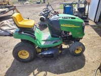 John Deere lawn tractor