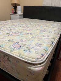 Queen size bed and mattress 