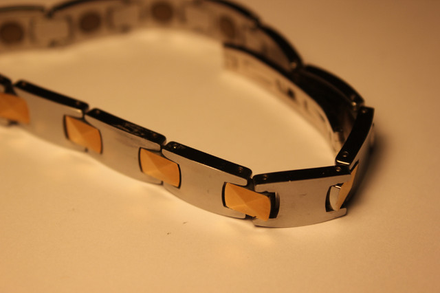 Tungsten Carbide Magnetic Therapy Bracelet  SIZE: Small in Jewellery & Watches in Kitchener / Waterloo - Image 4
