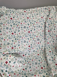 Queen size bedsheets used very good condition with pillow covers