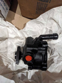 Ford Power steering pump new in box 