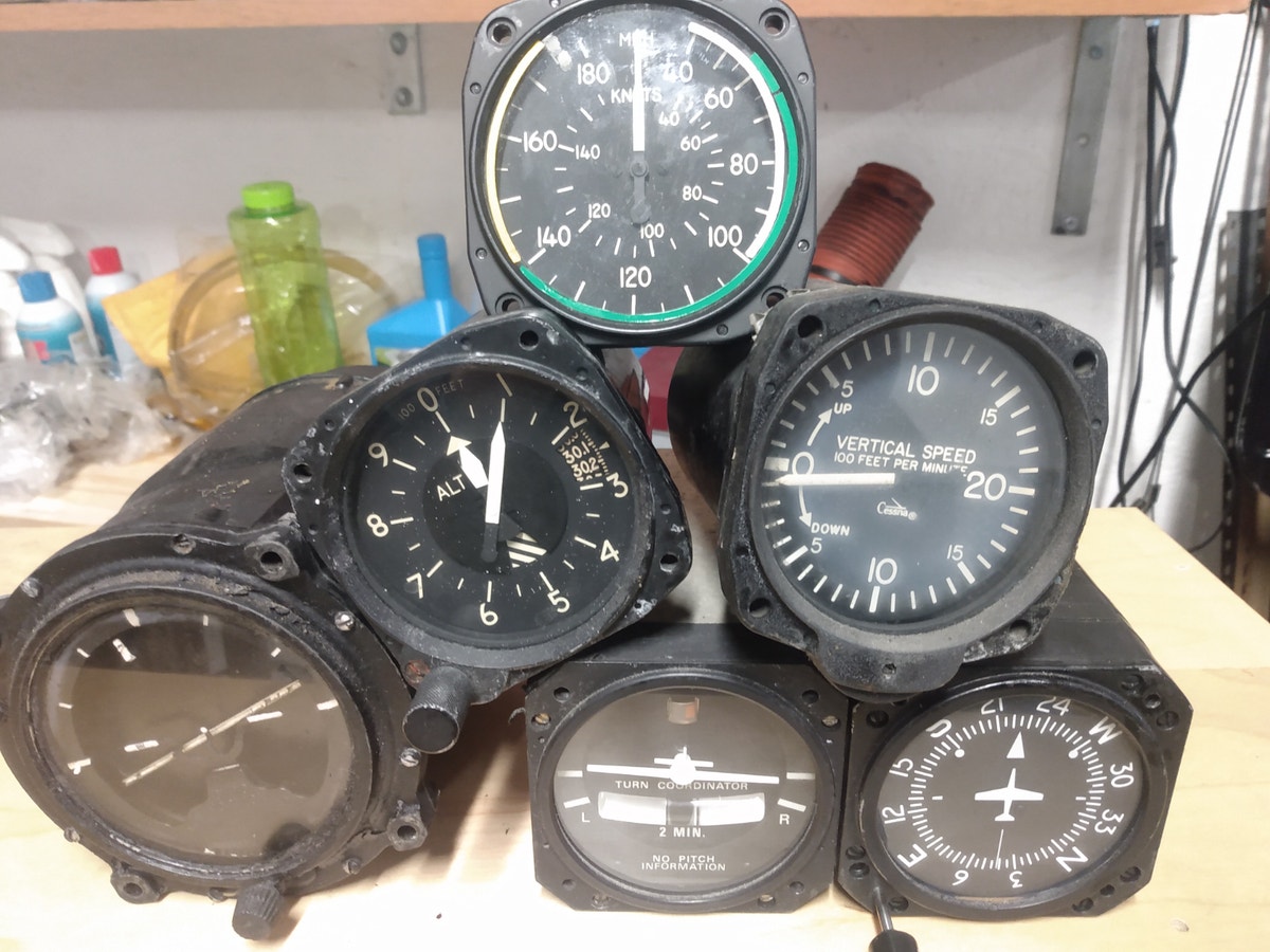 Airplane parts Cessna172