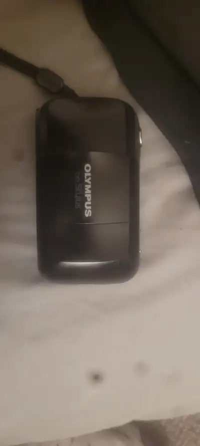 Olympus stylus vintage camera with olympus lens 35mm 1:3,5 - 150$ obo can txt me about it at 519-721...