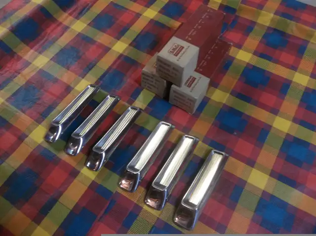 1958 Ford Fairlane NOS quarter panel ornaments ..... beauties in Other in London - Image 3