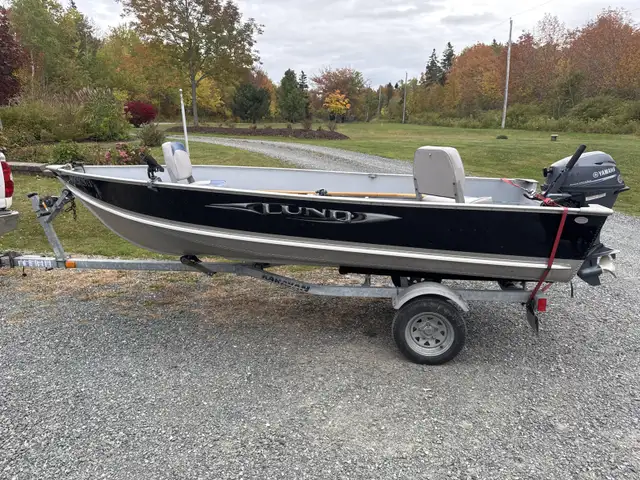 Lund 14 foot w/trailer in Powerboats & Motorboats in Cape Breton - Image 2
