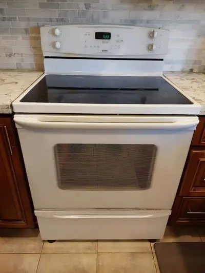 Kenmore Electric Range 30", View more