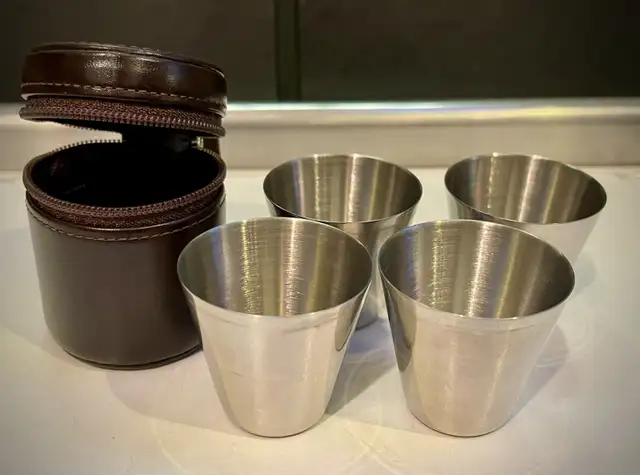 Pottery Barn Leather Flask and Pottery Barn Leather Shot Glasses in Kitchen & Dining Wares in Kitchener / Waterloo - Image 10