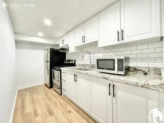 2 Bedroom basement for rent at Markham, Separate entrance in Long Term Rentals in Markham / York Region - Image 2