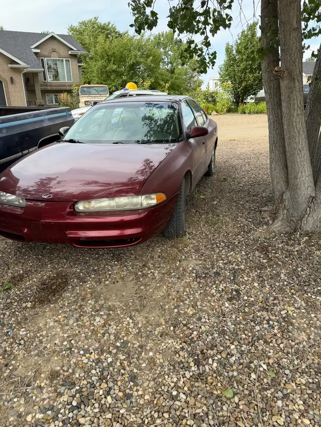 2002 Olds Intergra 563818420294144001