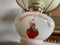 Strawberry Shortcake Lamp vintage 