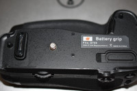 Battery Grip for D750