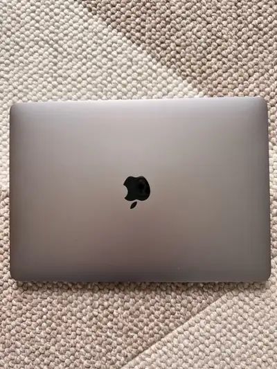 MacBook Air 2018 Retina (128GB) – Works but very slow, View more