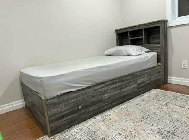 MDF Wood Twin Storage Bed With Sealy Mattress, no box required in Beds & Mattresses in Oshawa / Durham Region