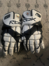 RBK 5k lacrosse gloves