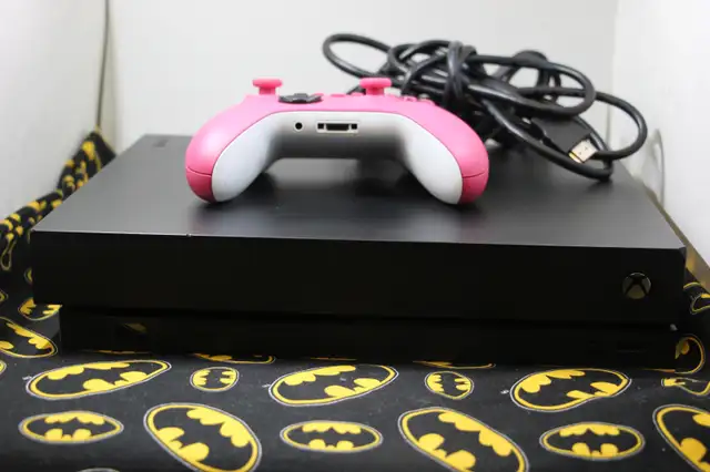 Xbox One X with Pink Controller (#17166) in XBOX One in City of Halifax - Image 3