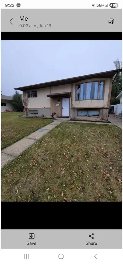Main floor of the house. it's around 1200 sq ft. 3 bedrooms, 5 appliances. Located in Daily Grove ar...