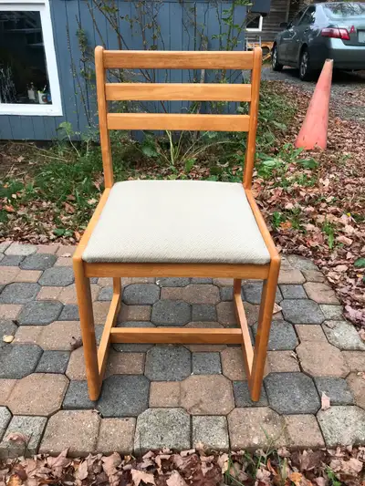 desk chair, View more