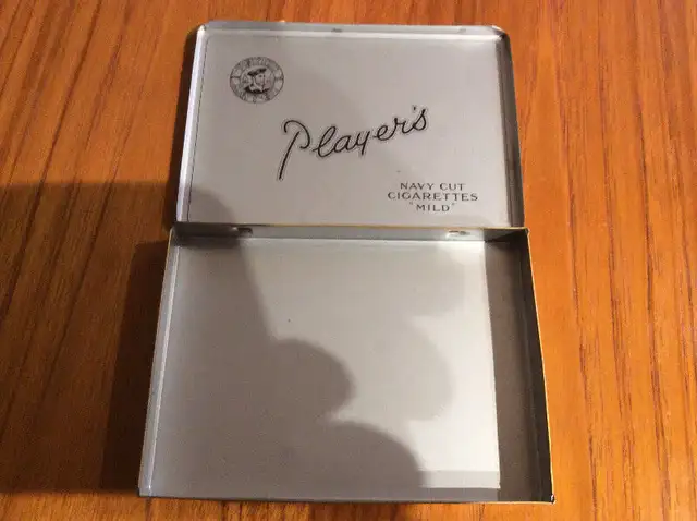 Players tin cigarette box Mild navy cut collectible in Arts & Collectibles in London - Image 3