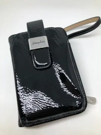 NWOT Grace Adele Black Wrislet cell phone organizer coin purse, View more