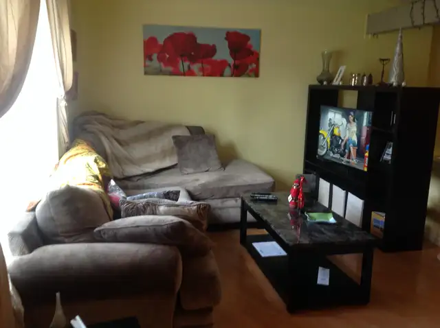 room for rent  in Room Rentals & Roommates in Calgary - Image 2