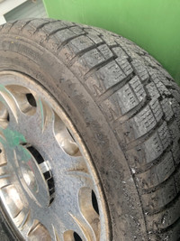 (2) 225/50/R17 tires on  17” rims