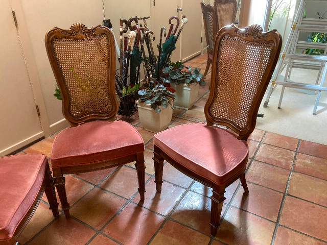 Historic Solid Wood Provencal Dining Chairs, 6x, 1975 Vintage in Dining Tables & Sets in City of Toronto - Image 2