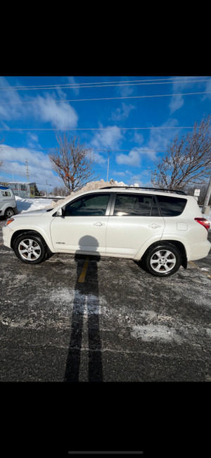 2012 Toyota RAV 4 Limited 