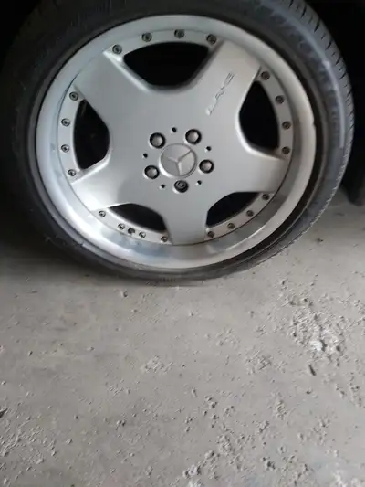 Rare , Top of the line Mercedes AMG Rims , 17 " front , 18 Rear , Great condition... Good look on R1...