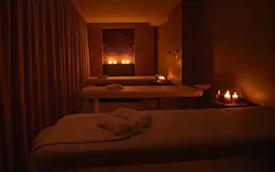 HIRING IMMIDIATELY! Massage therapists in Brampton. Only reply with your name, experience, availabil...