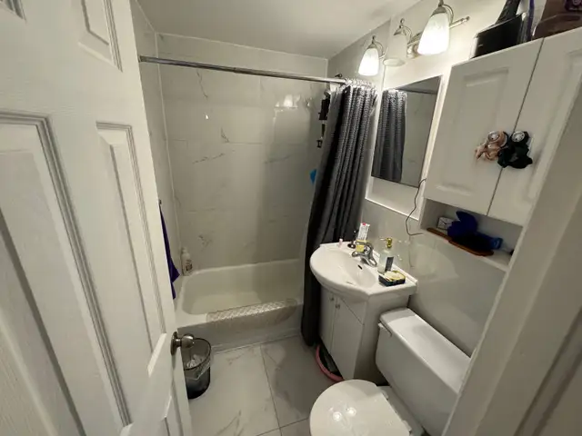 4-1/2 près Métro Langelier in Long Term Rentals in City of Montréal - Image 7