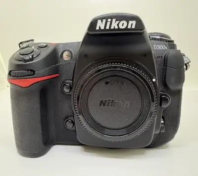 Nikon D300S, View more