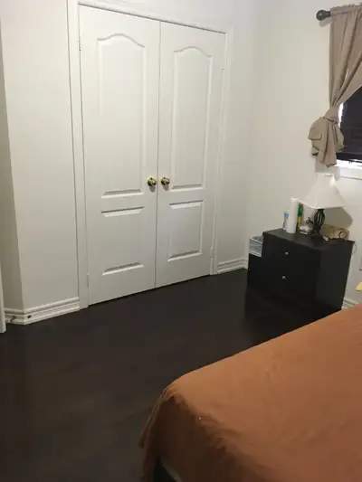 BEDROOM FOR RENT
