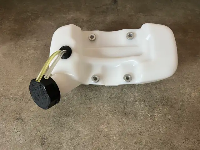 Fuel Tank Fit For Zenoah G4K G35L G45L BC4310 BC3410 HUS 143 T35 in Lawnmowers & Leaf Blowers in Kitchener / Waterloo - Image 2