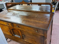 Buffet/Serving Table, Dining Table, Hutch