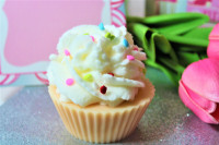 Warm Vanilla Butter Cream Cupcake Birthday Confetti Wax Melts