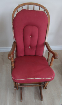 Glider Chair 1